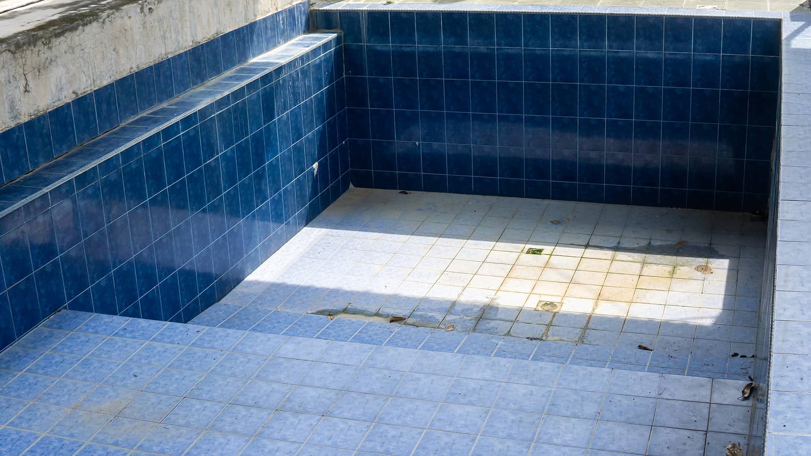 Does Home Insurance Cover Pool Leaks?