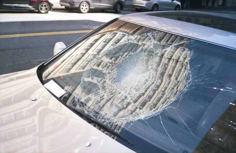 Do You Need Supplemental Glass Coverage For Your Car?